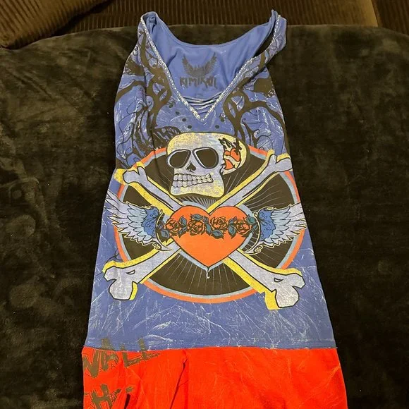 Kimik Dress With Skull and Roses - Picture 2 of 2